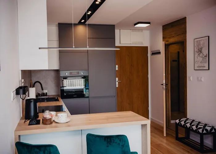 דירה Jbhotels Prestige 4*